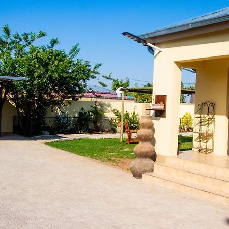 Home@Amalia'S Rundu Dış mekan fotoğraf